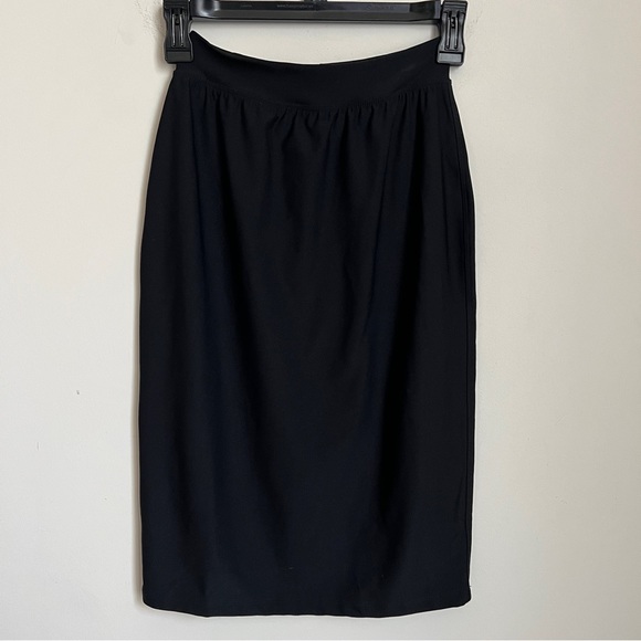Spanx Bod-A-Bing Pencil Skirt in Black Size XS - Picture 2 of 4